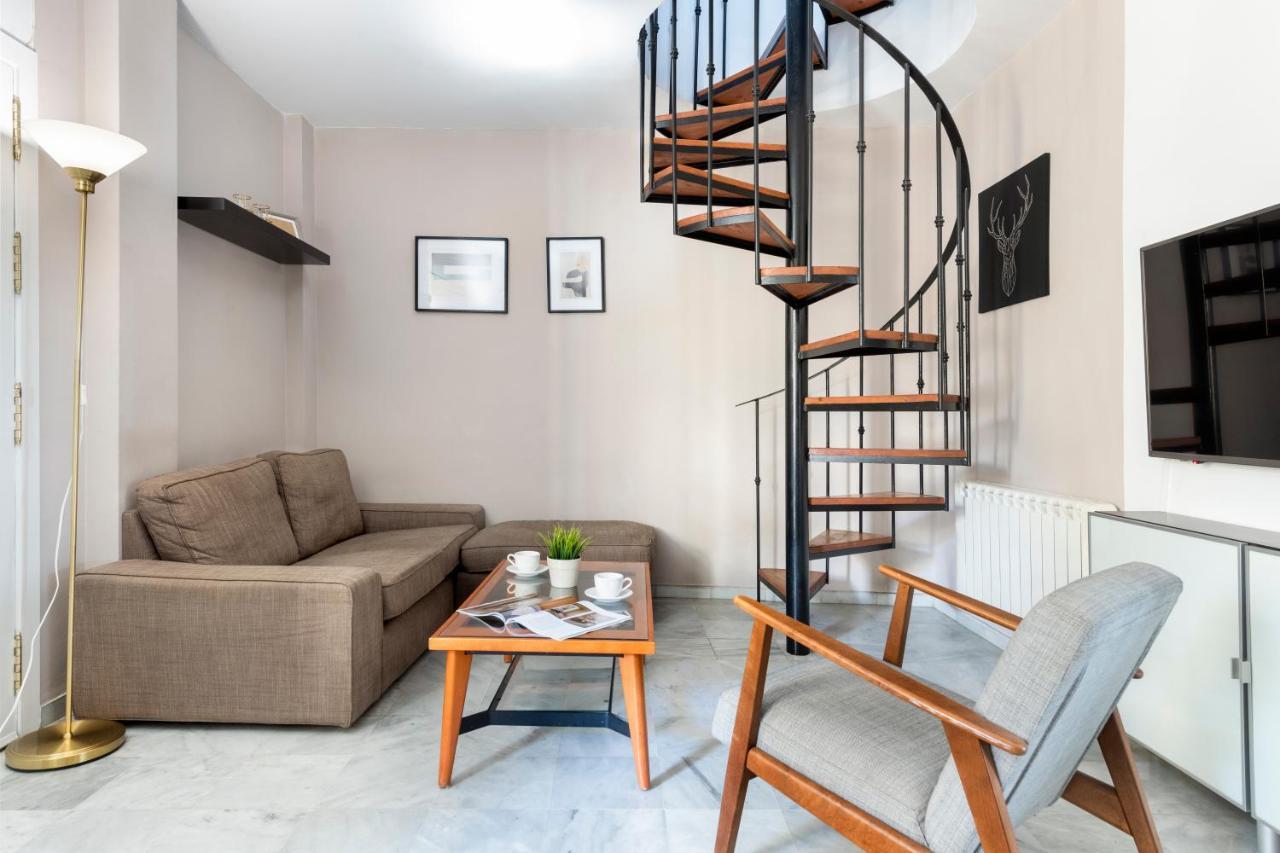 Apartamento Con Terraza En Sevilla Centro By Rent Me Екстер'єр фото